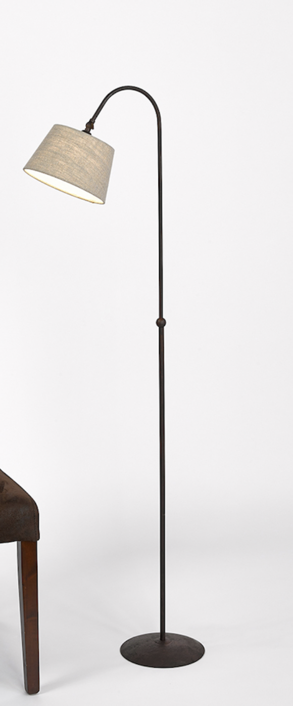 landelijke-stijl-staanlamp-roestkleur-met-plisse-kap