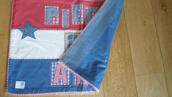 piece-of-art-kinderkussen-bedlinnen-room-seven