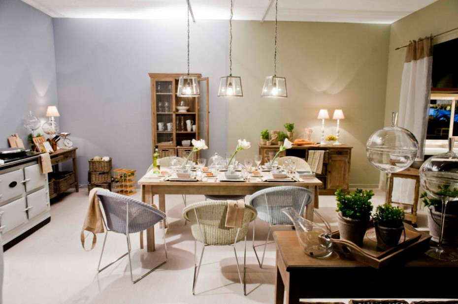 cottage-vitrinekast-in-naturel-cottage-meubelen-j-line