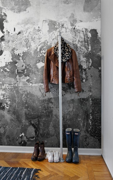 behang-online-webshop-industrieel-behang-charcoal-rebelwalls-behang-webshop-online